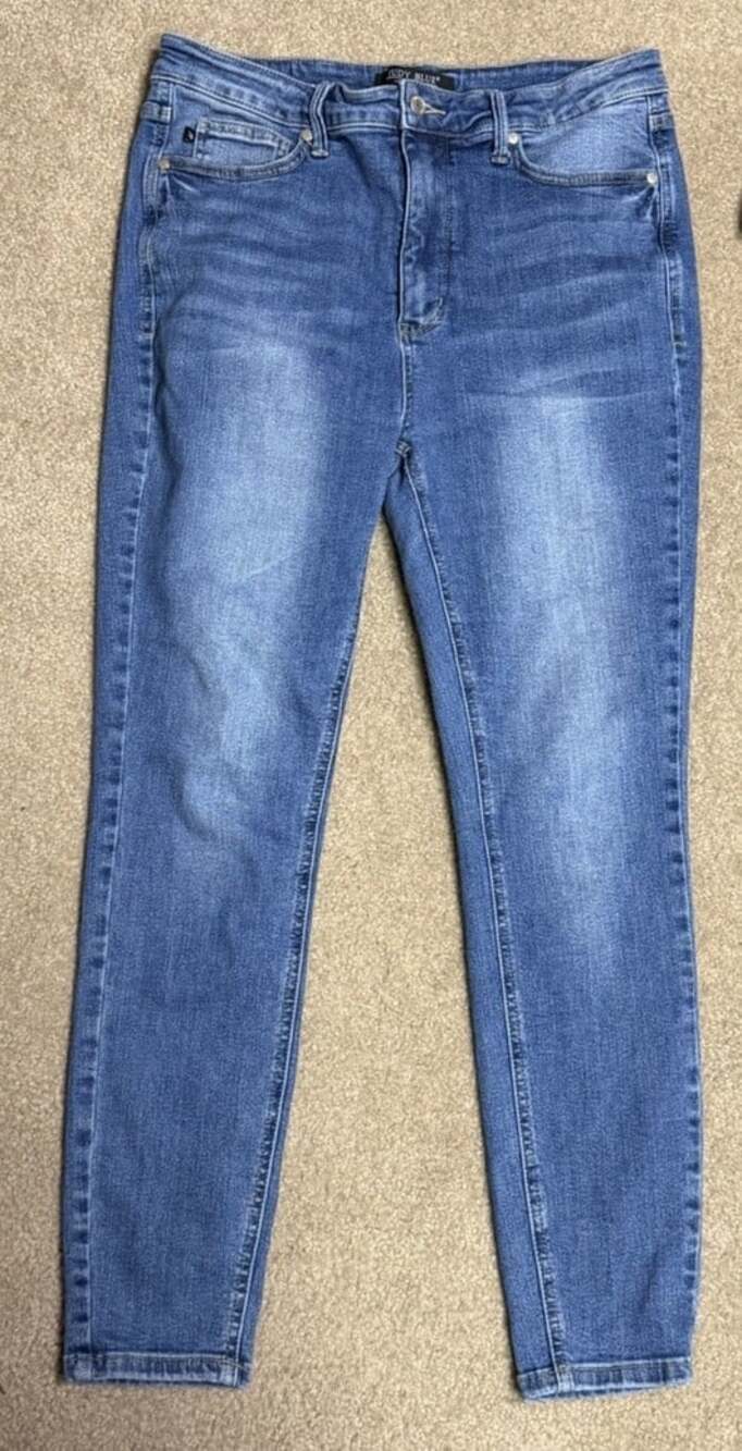 JUDY BLUE Skinny Fit Ankle Stretch Denim Jeans 15/32 5 Pocket Style